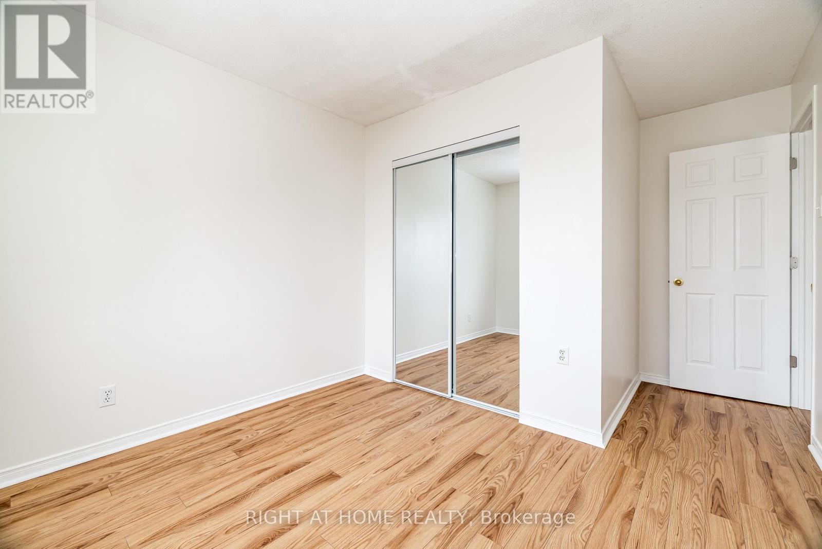 117 Kincardine Drive