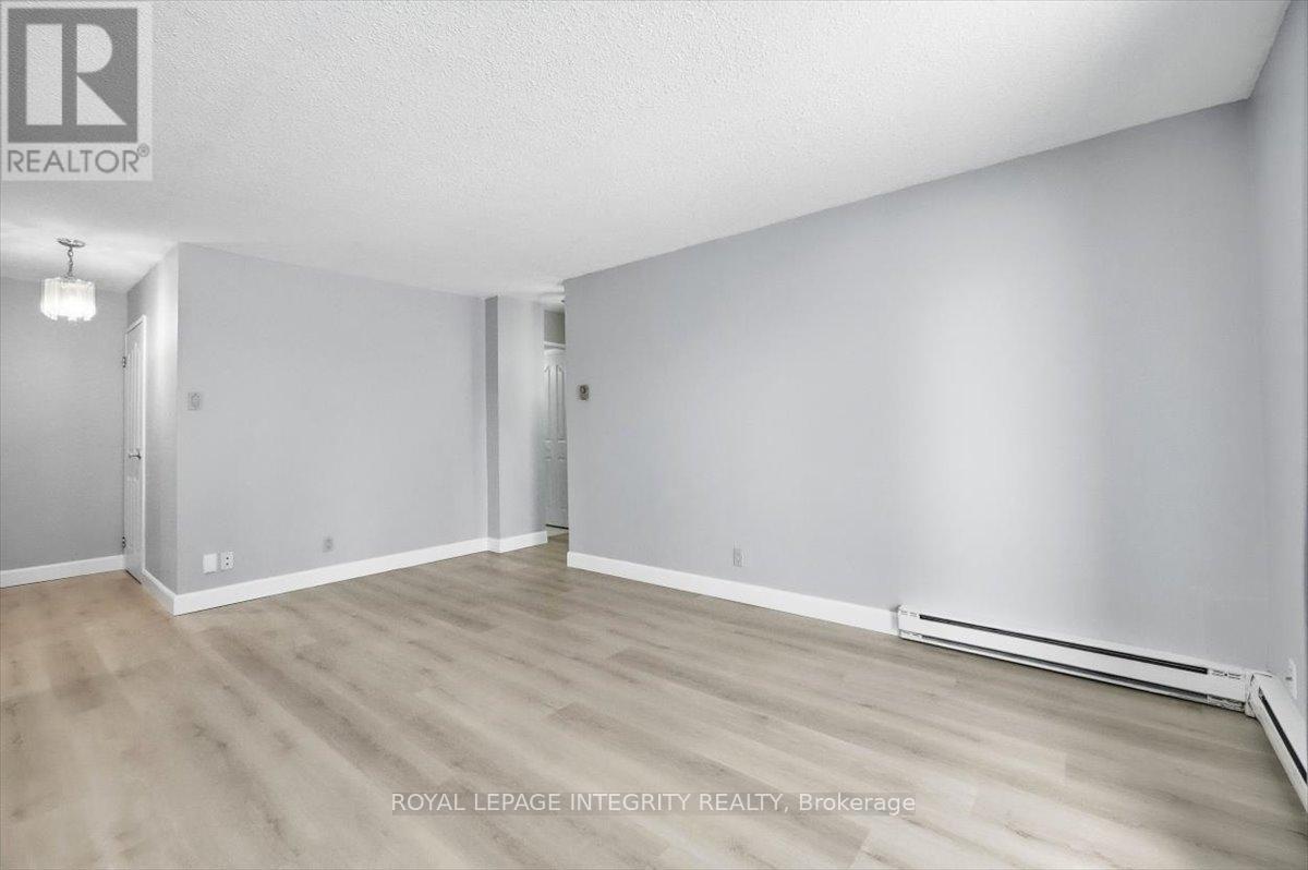 109 - 158a Mcarthur Avenue