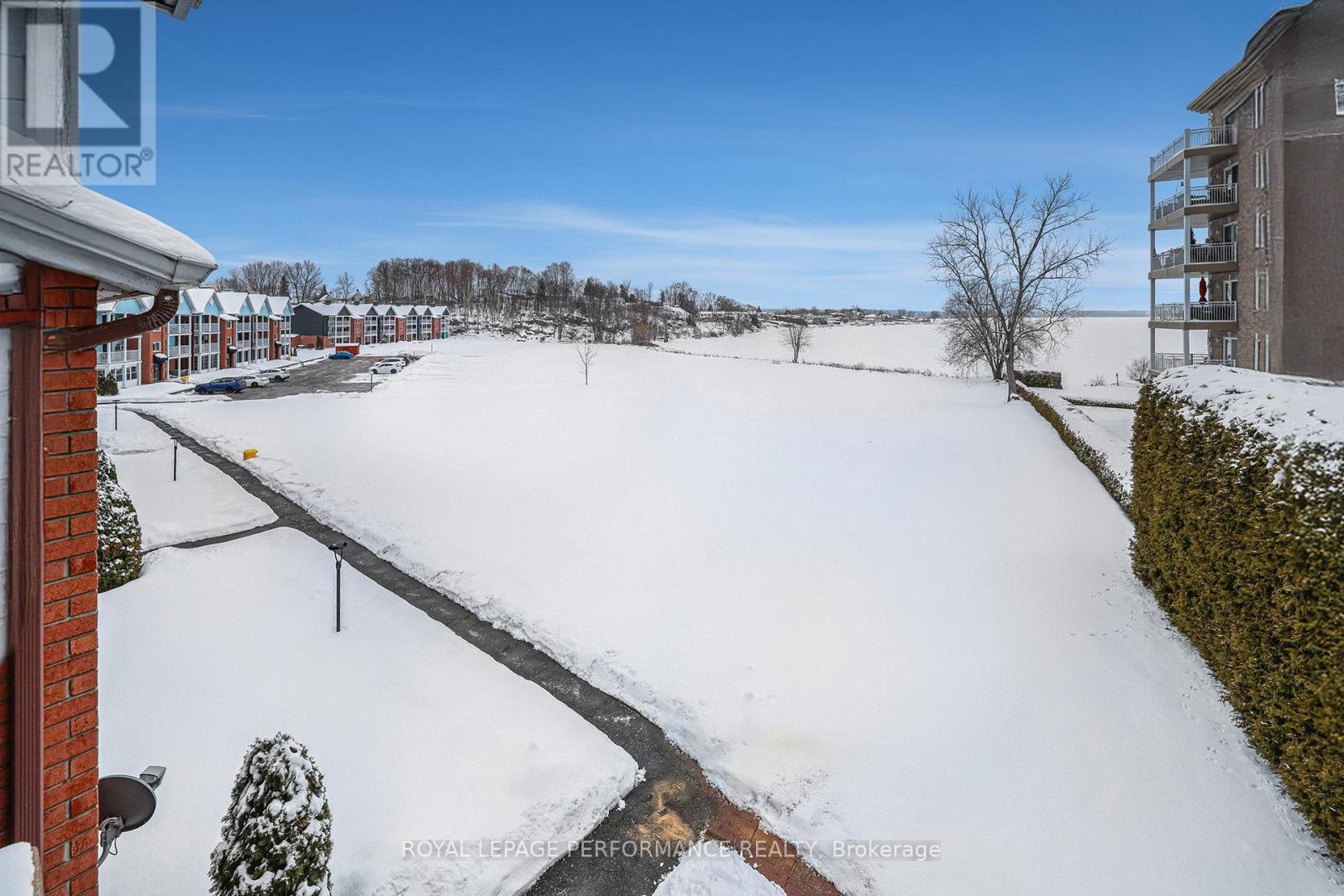 D6 - 160 Edwards Street