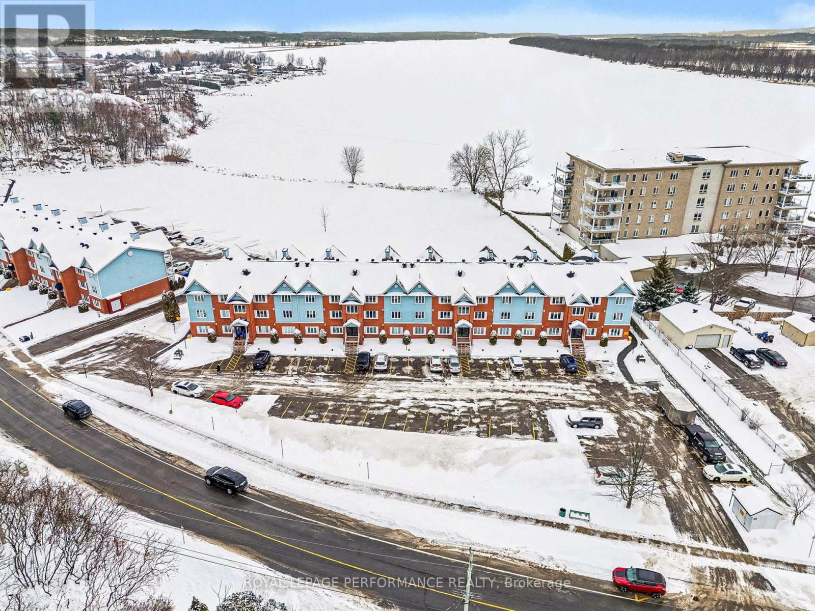 D6 - 160 Edwards Street