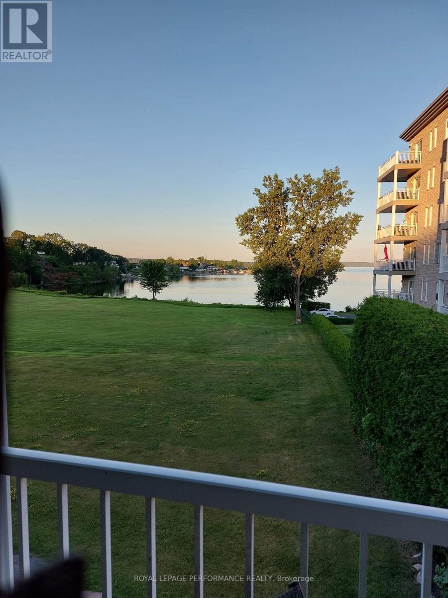 D6 - 160 Edwards Street