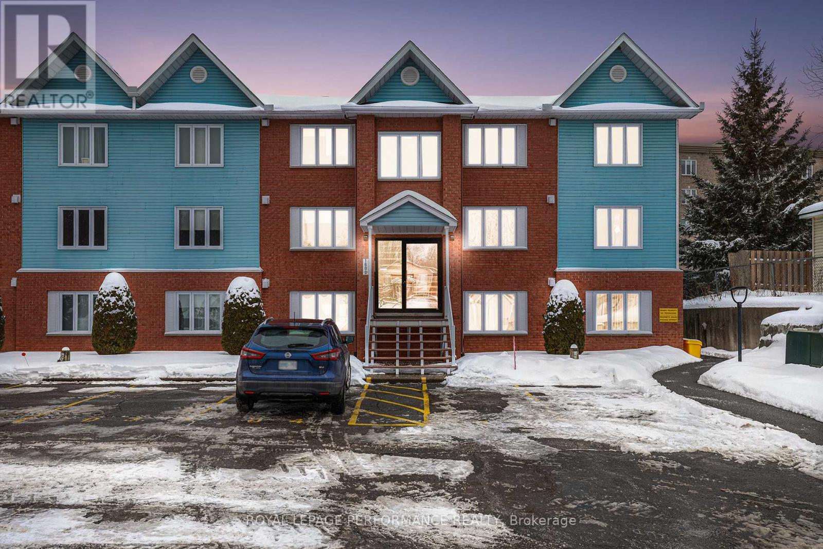 D6 - 160 Edwards Street