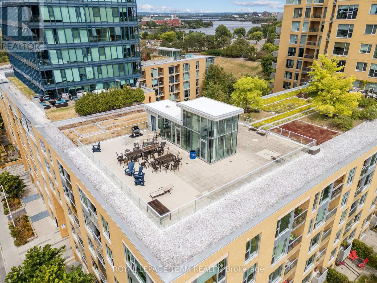 303 - 200 Lett Street