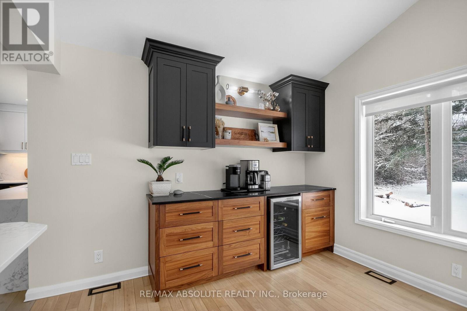 6560 Michelangelo Court