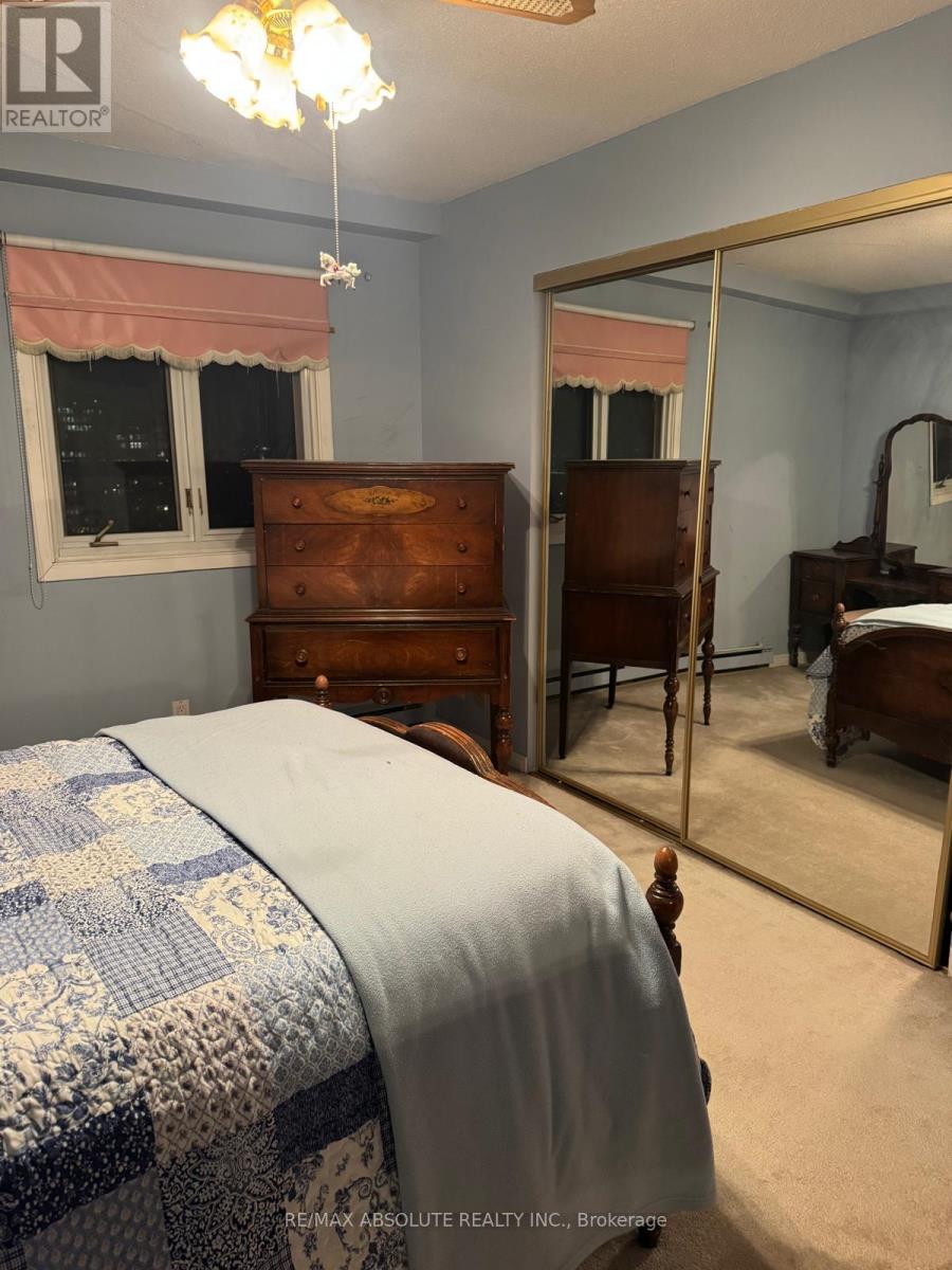 1607 - 158a Mcarthur Avenue