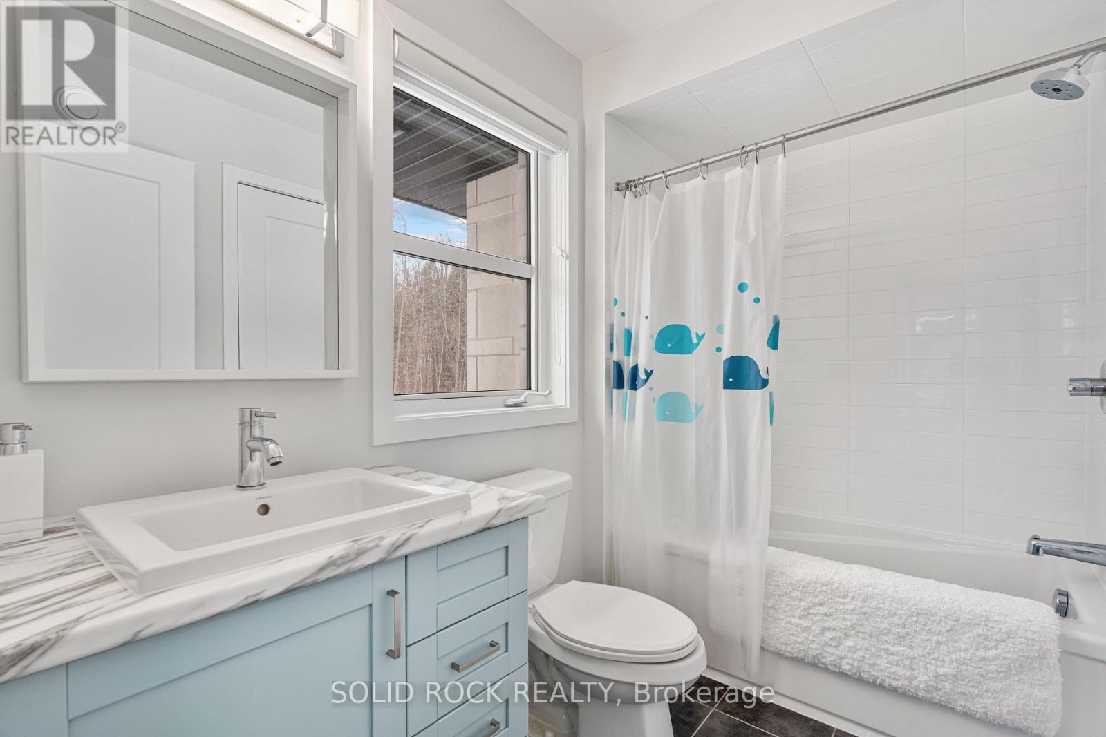 242 Shinleaf Crescent