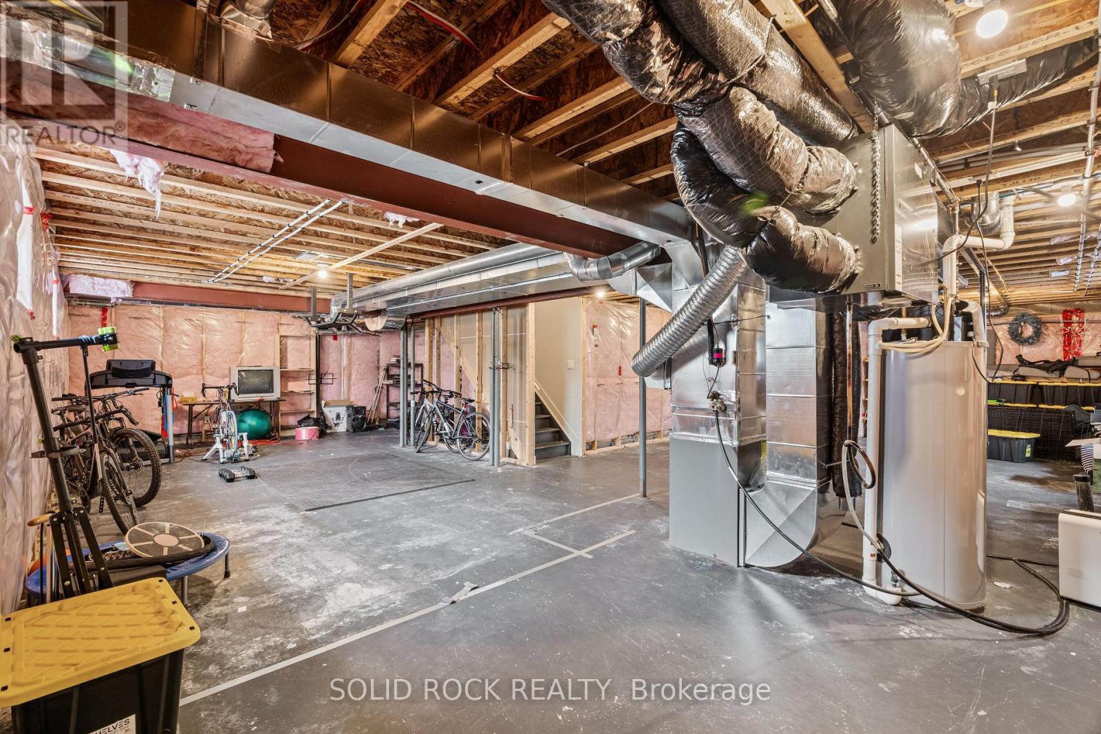 242 Shinleaf Crescent