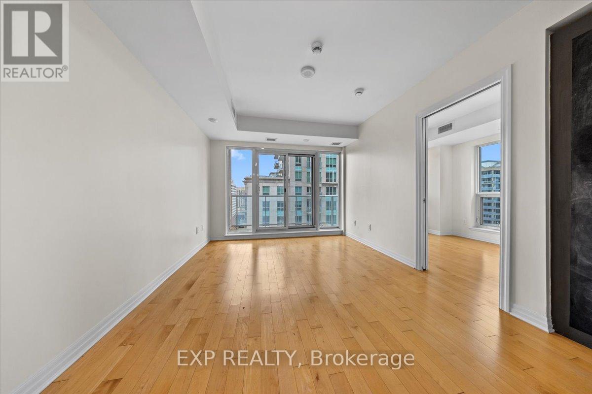 2009 - 195 Besserer Street