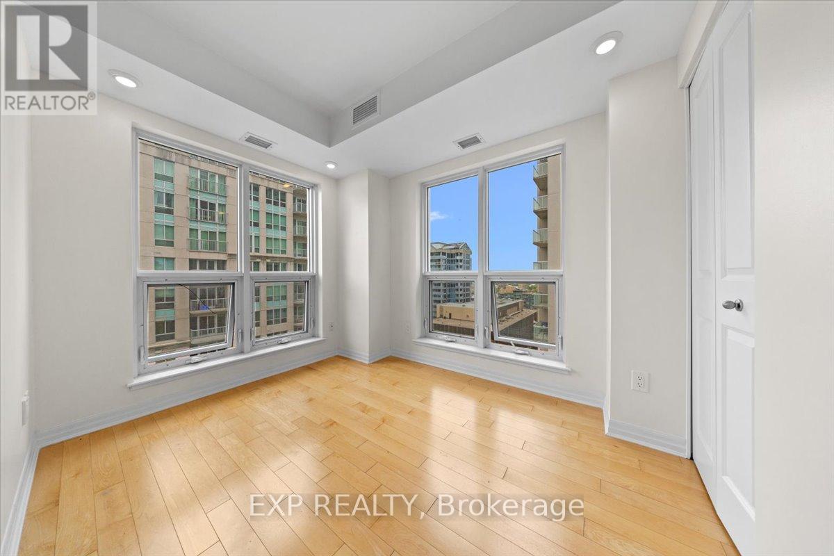 2009 - 195 Besserer Street