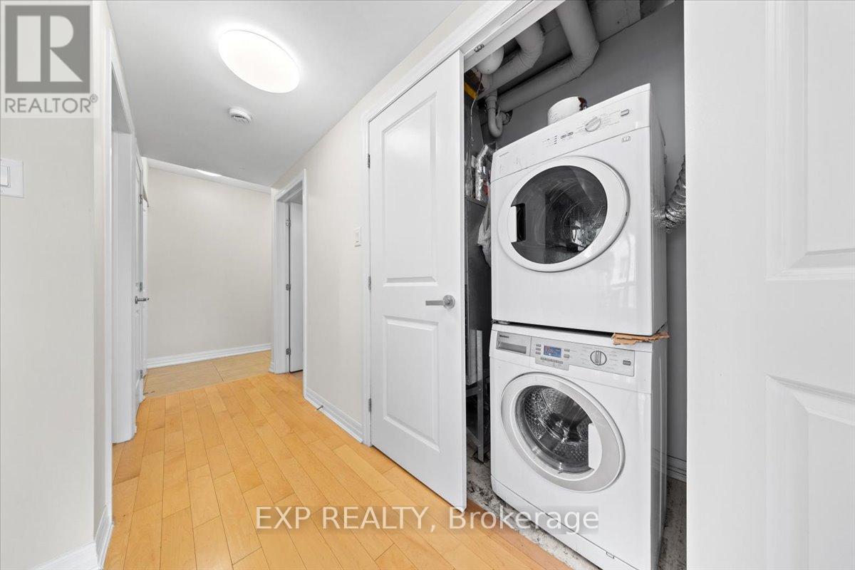 2009 - 195 Besserer Street