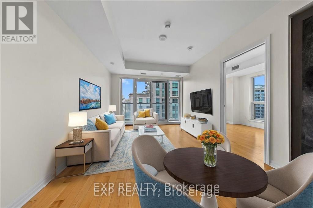 2009 - 195 Besserer Street