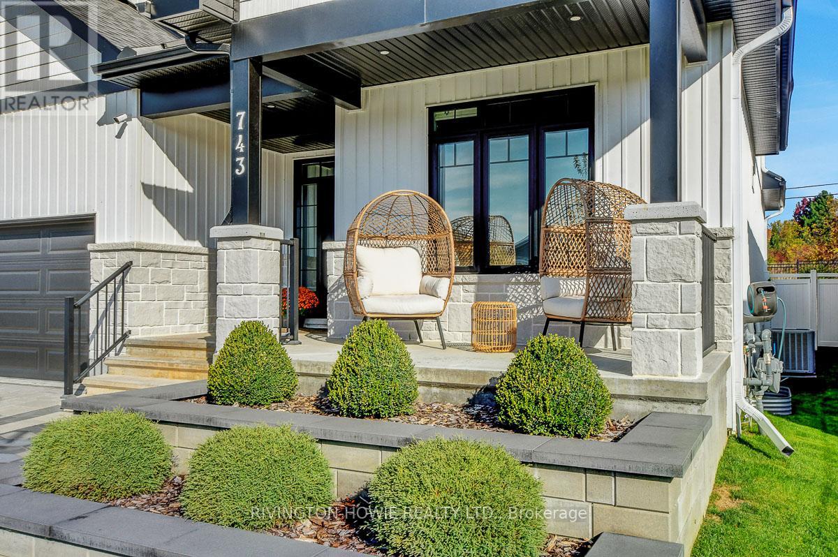 743 Meadowridge Circle