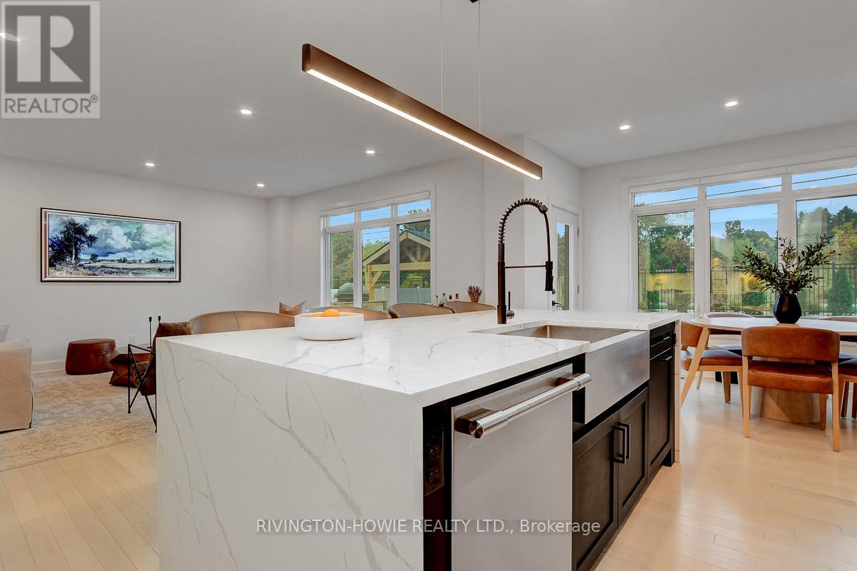 743 Meadowridge Circle