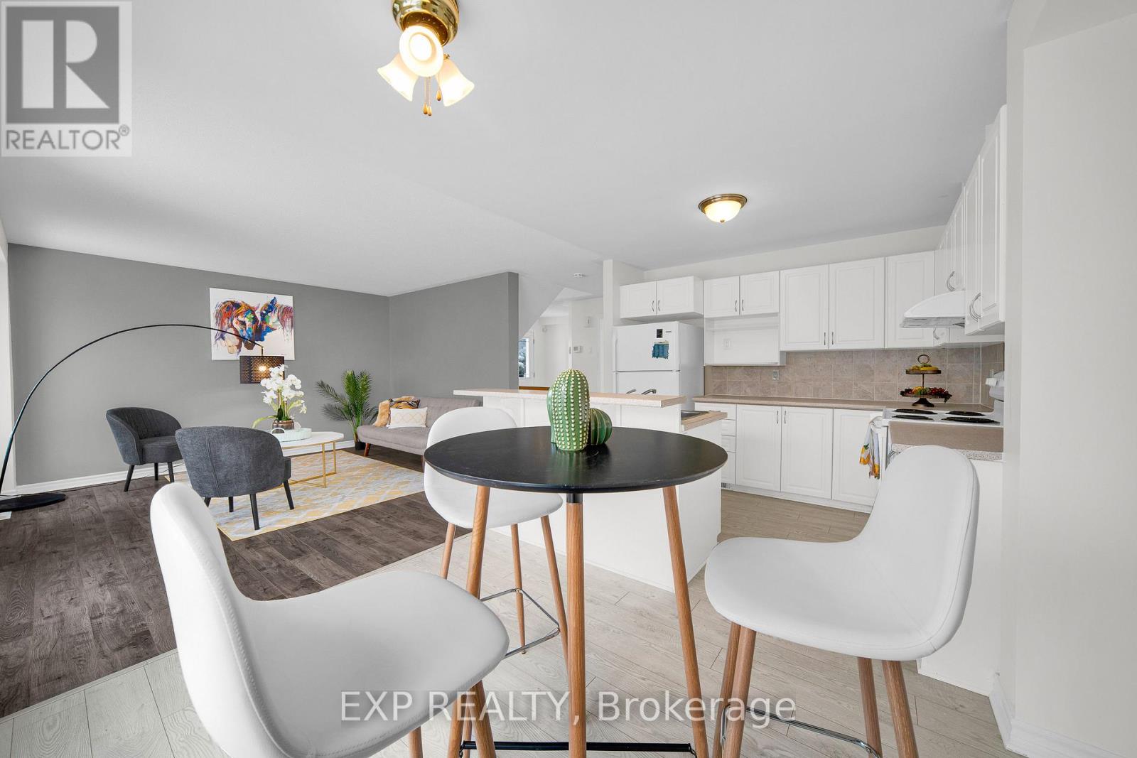 416 Cresthaven Drive