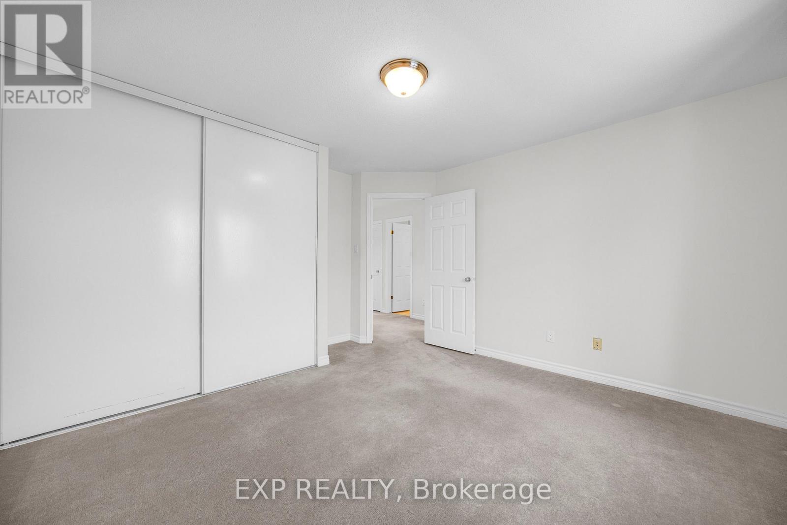 416 Cresthaven Drive