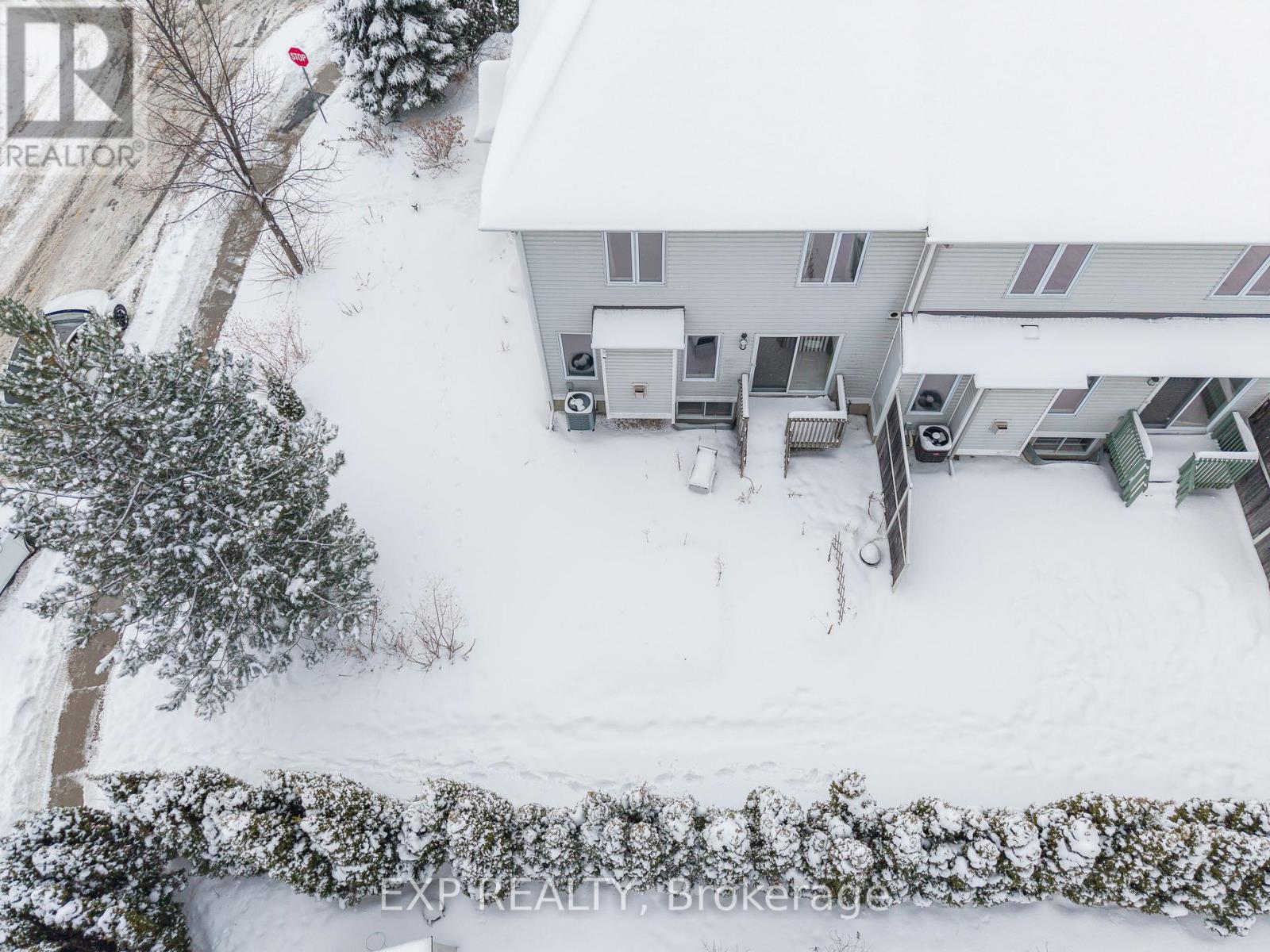 416 Cresthaven Drive