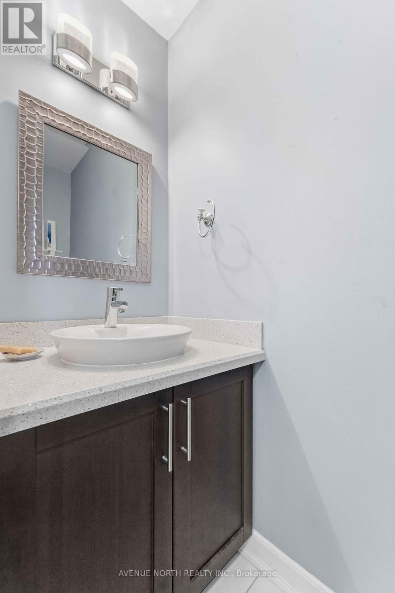 1017 Arrowhead Place