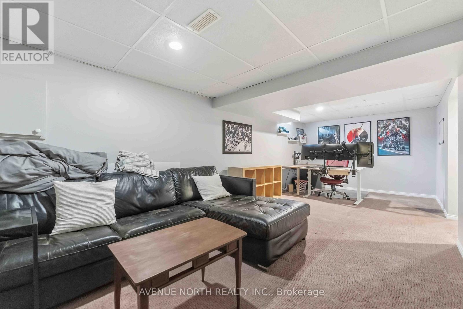 1017 Arrowhead Place