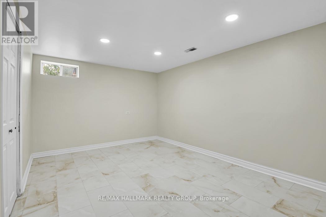 81 - 2772 Pimlico Crescent