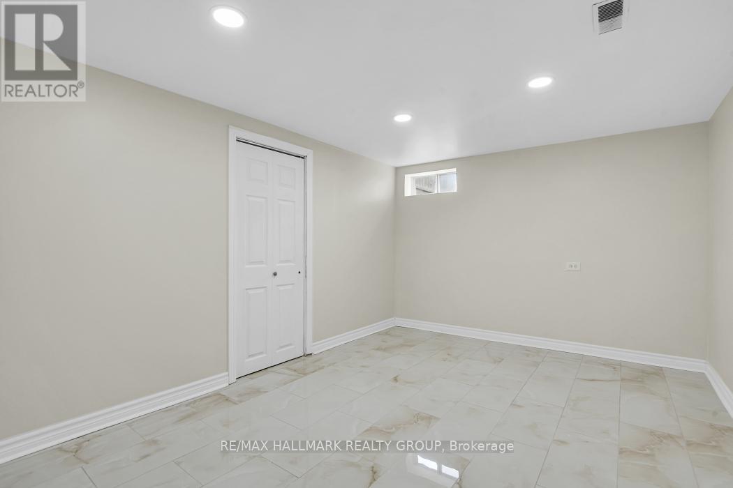 81 - 2772 Pimlico Crescent