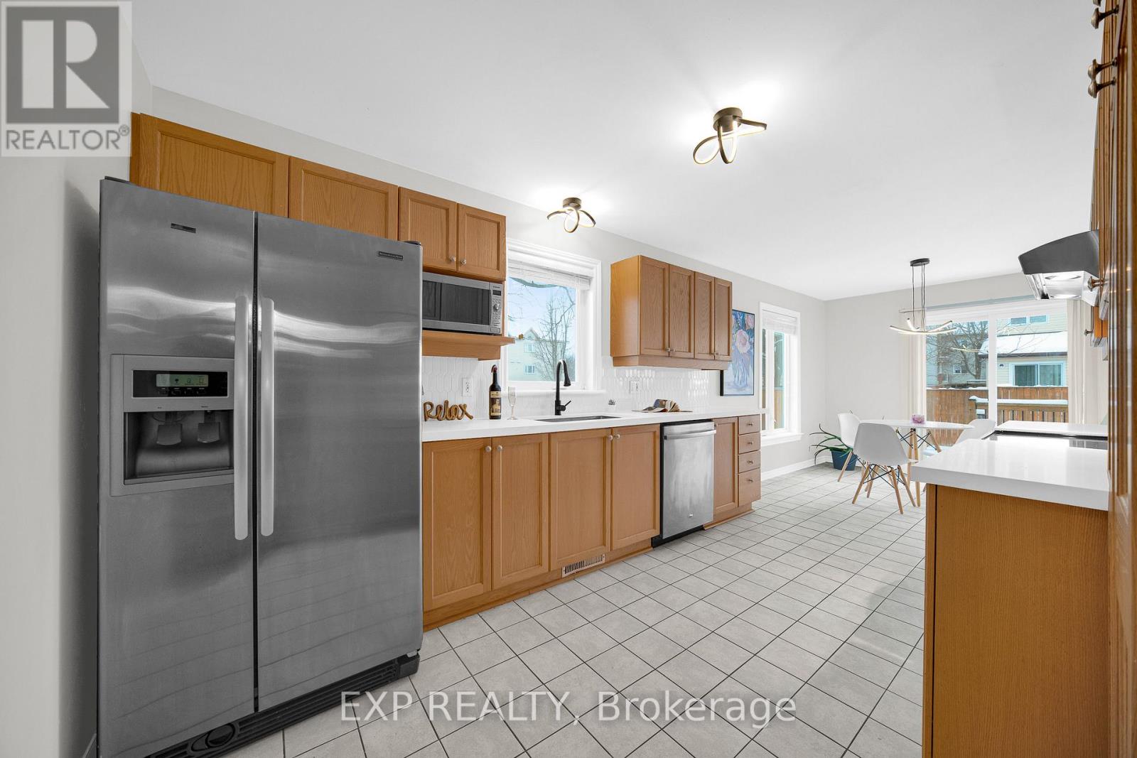 140 Whetstone Crescent