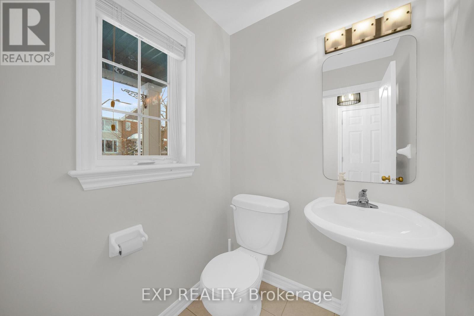 140 Whetstone Crescent