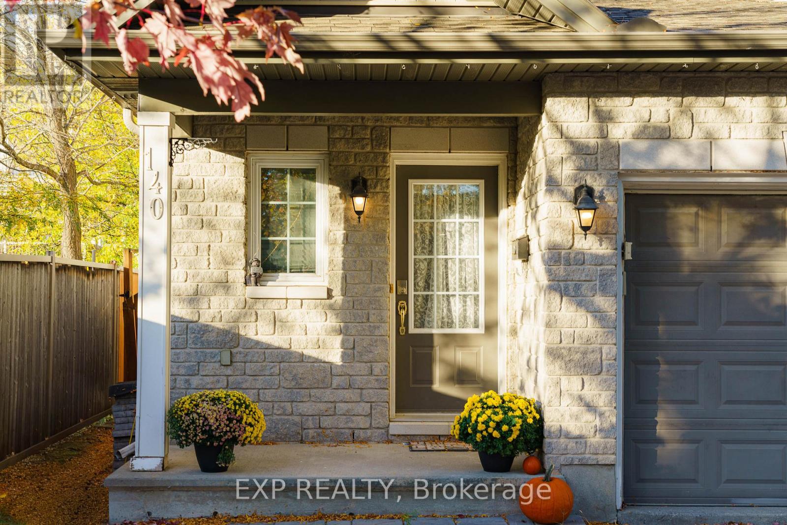 140 Whetstone Crescent