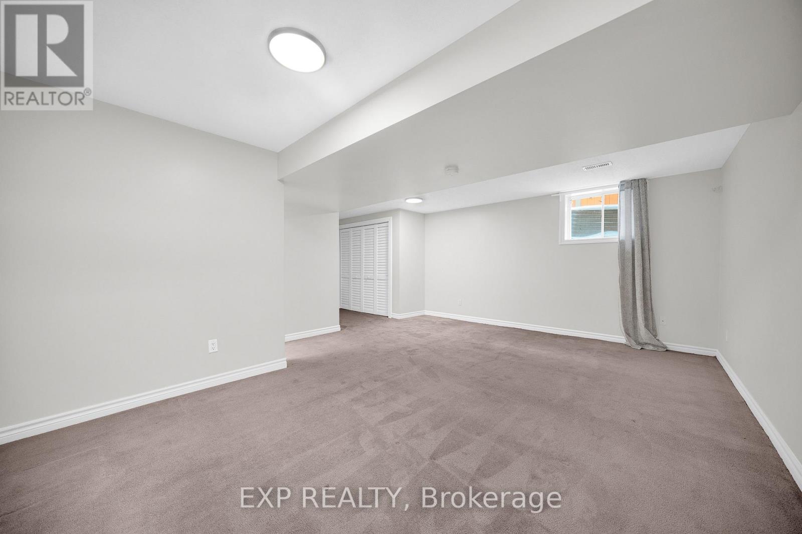 140 Whetstone Crescent