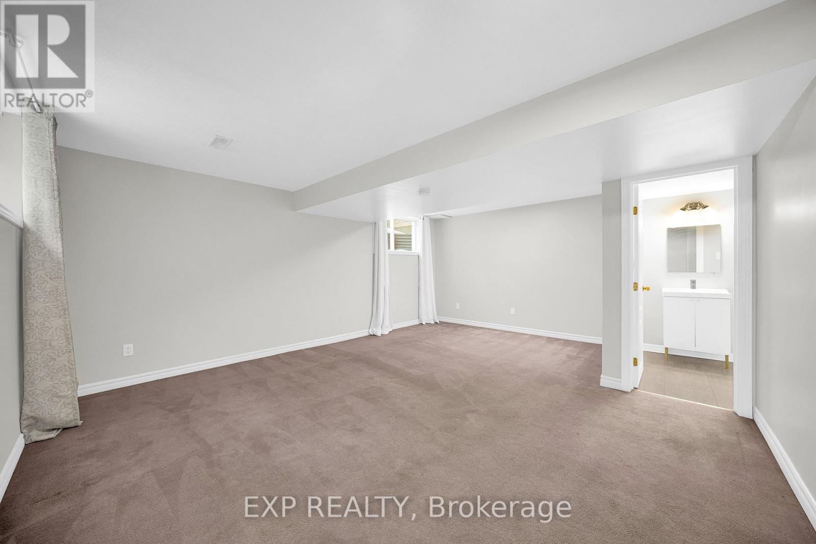 140 Whetstone Crescent