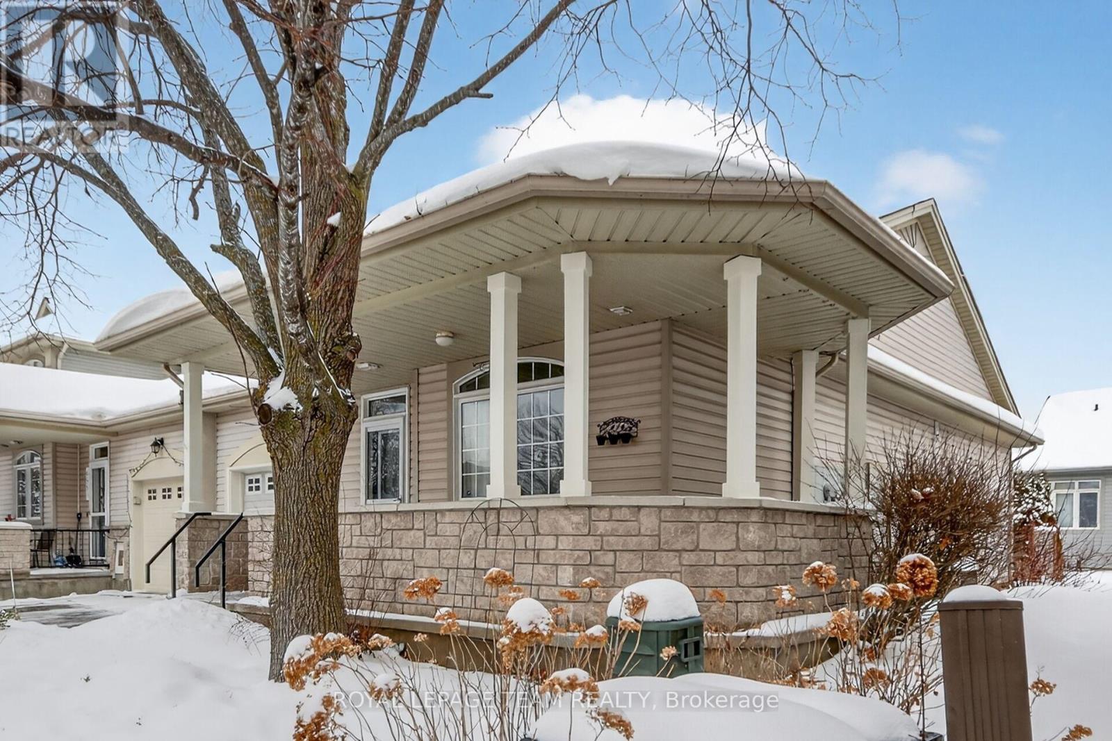 5553 Doctor Leach Drive