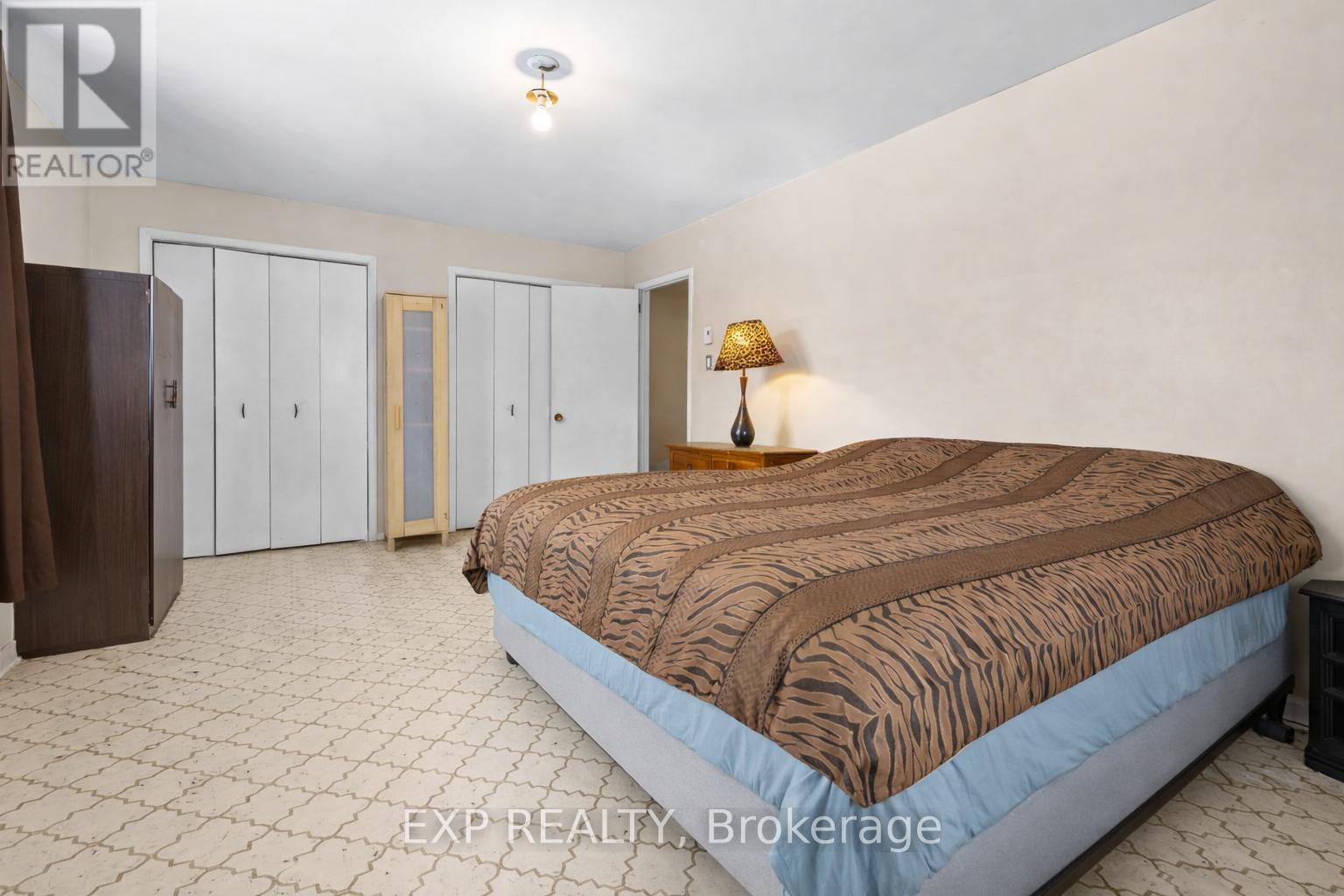 3746 Campbellcroft Road