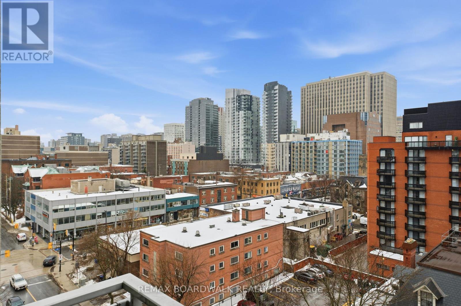 908 - 138 Somerset Street W