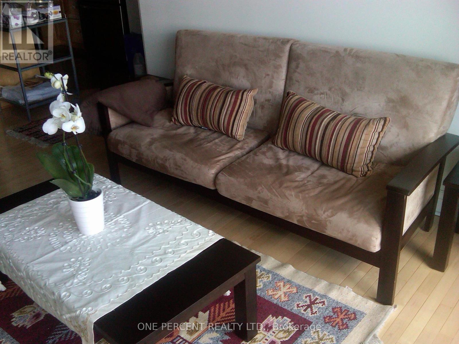 1603 - 95 Bronson Avenue