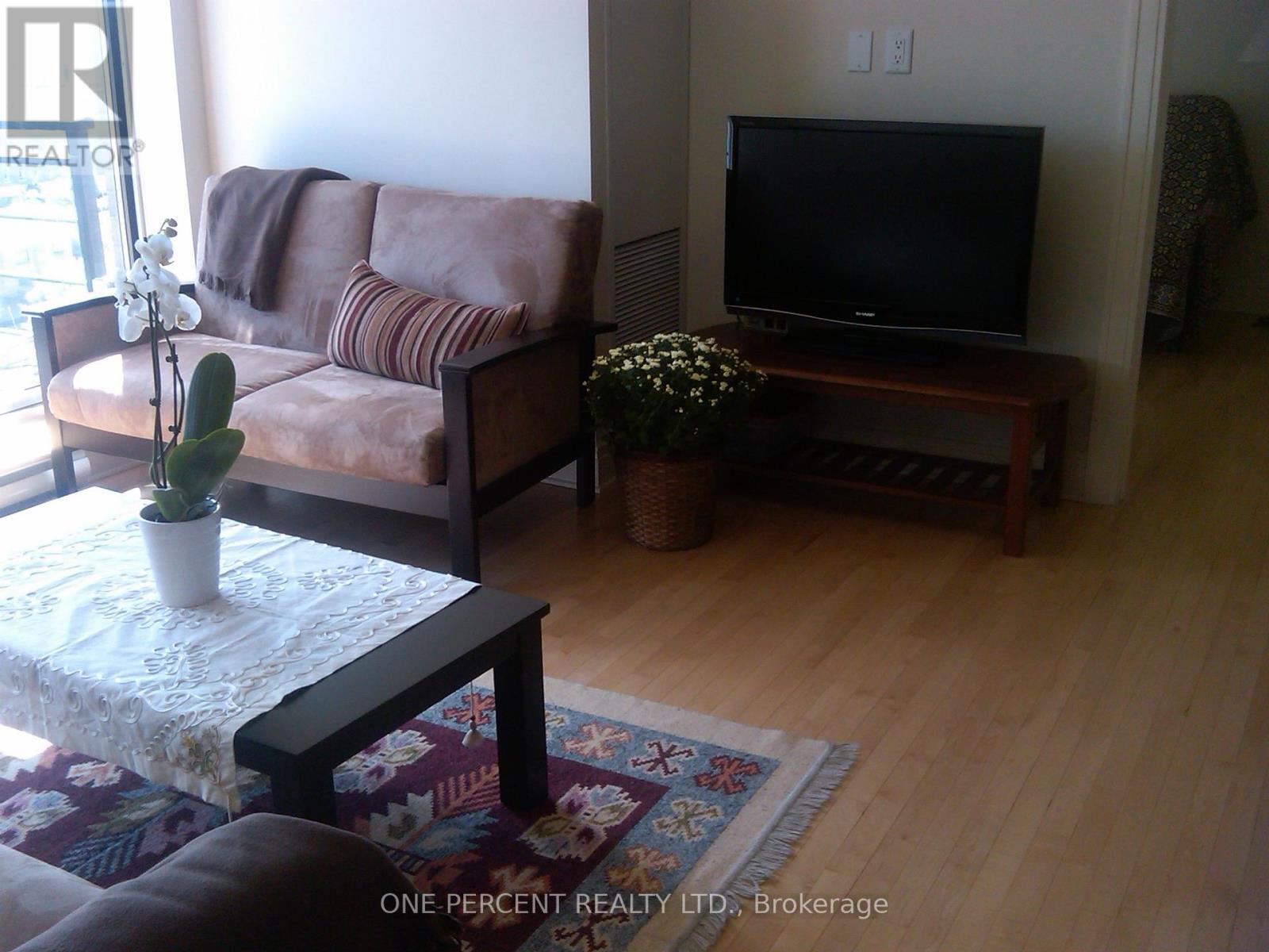 1603 - 95 Bronson Avenue