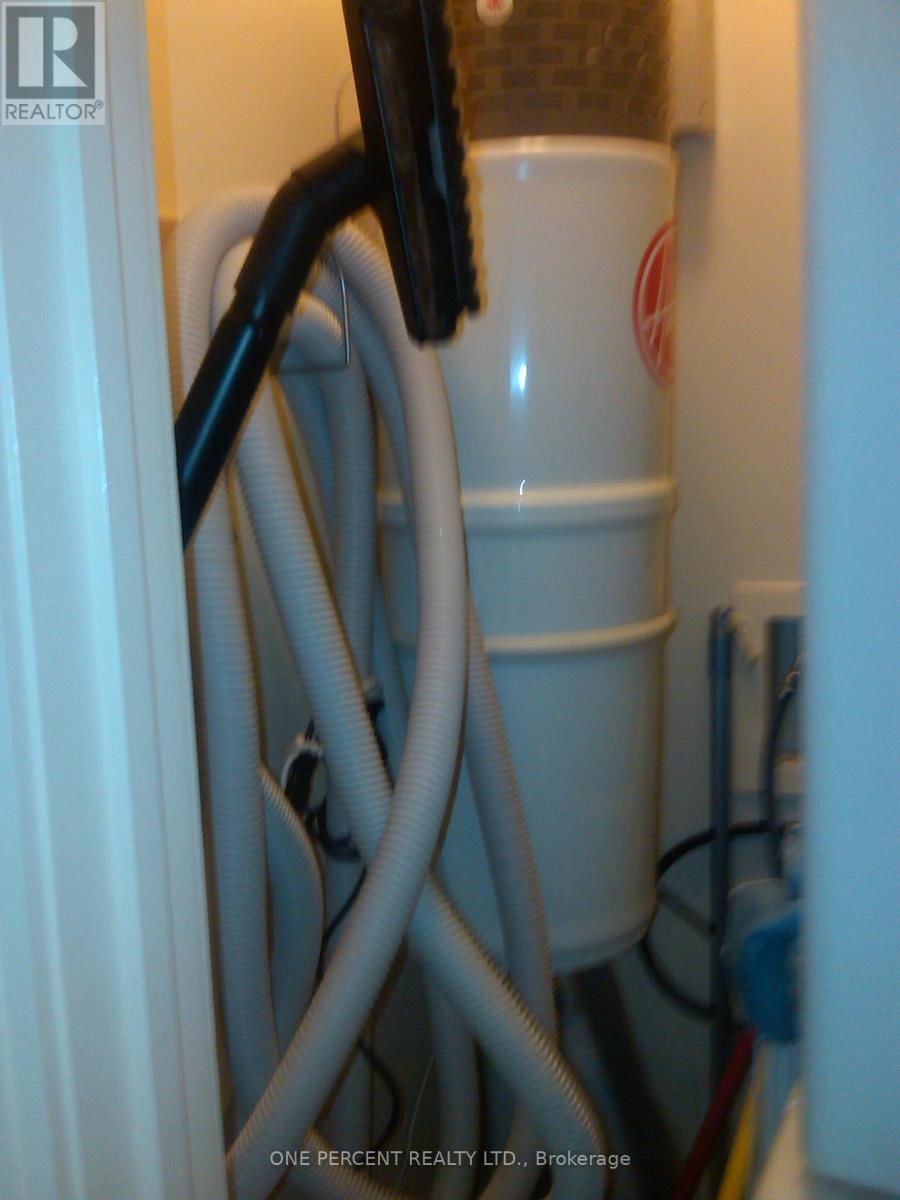 1603 - 95 Bronson Avenue