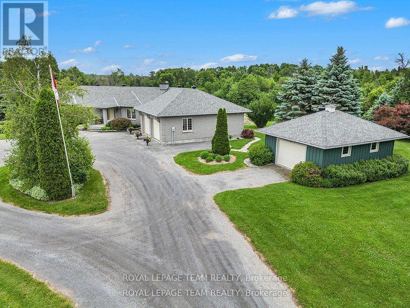 2124 Cty Rd 18 Road S