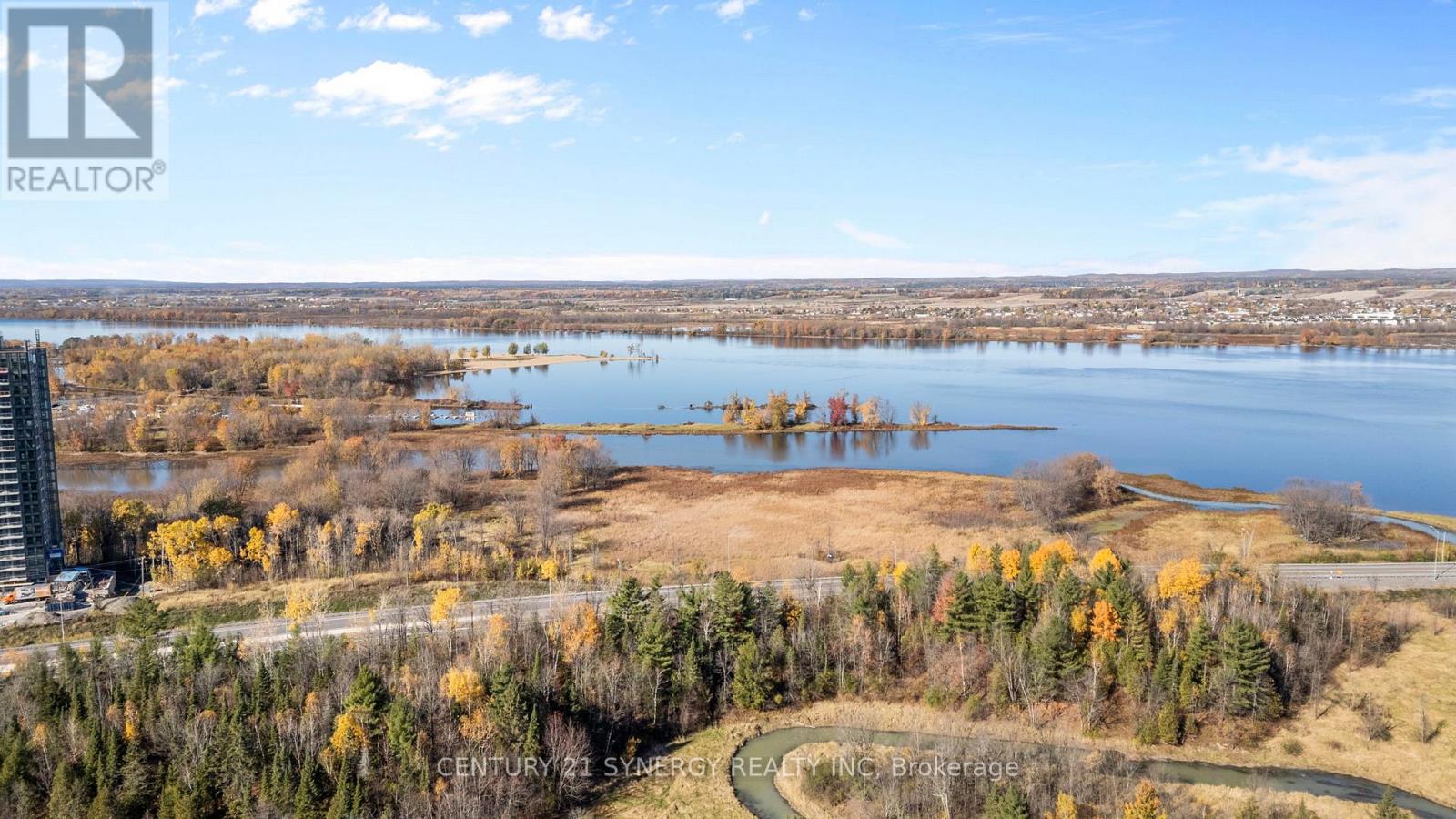 579 Baie-des-castors Street