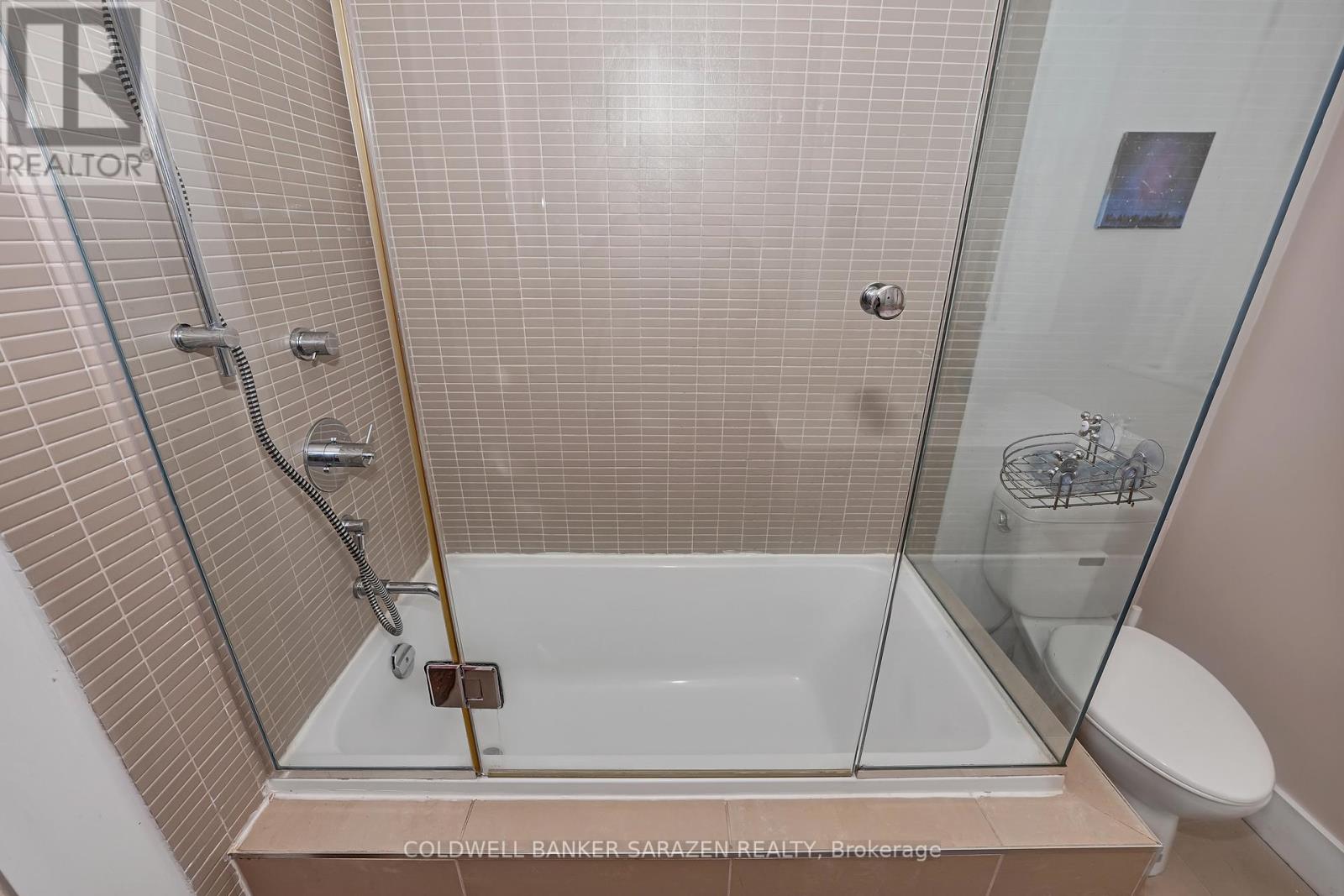 211 B Melrose Avenue