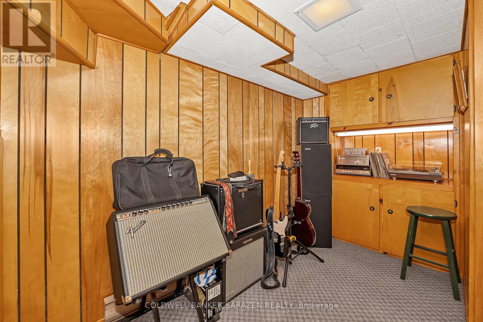 211 B Melrose Avenue