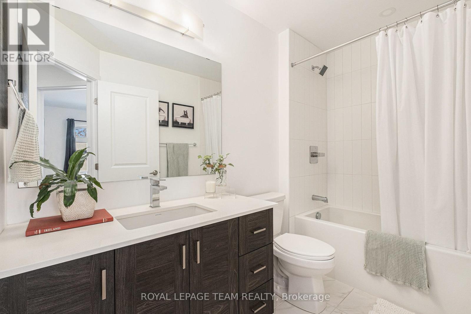 220 Bristol Crescent