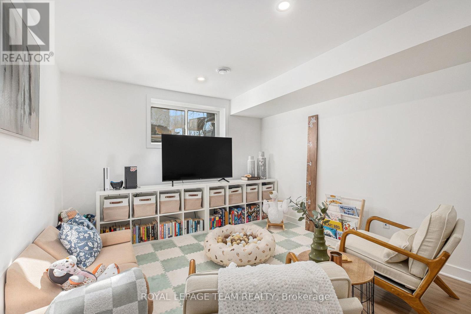 220 Bristol Crescent