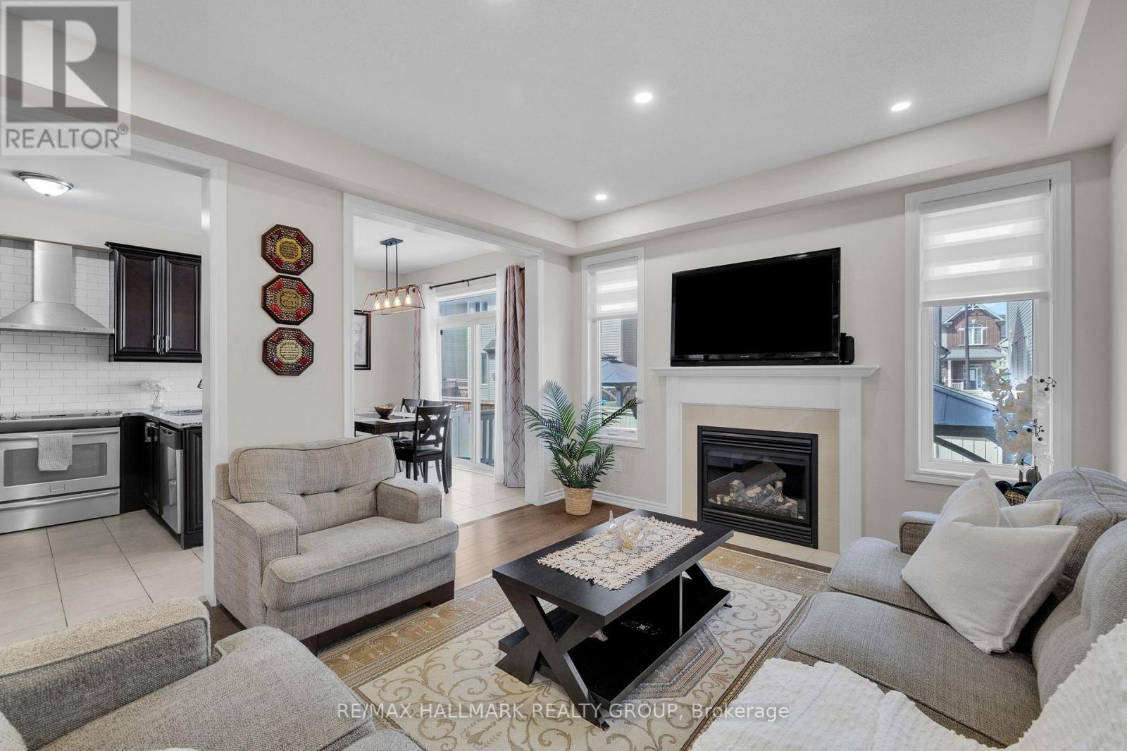 229 Meadowbreeze Drive