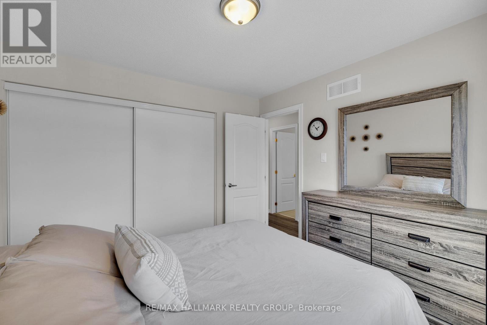 229 Meadowbreeze Drive