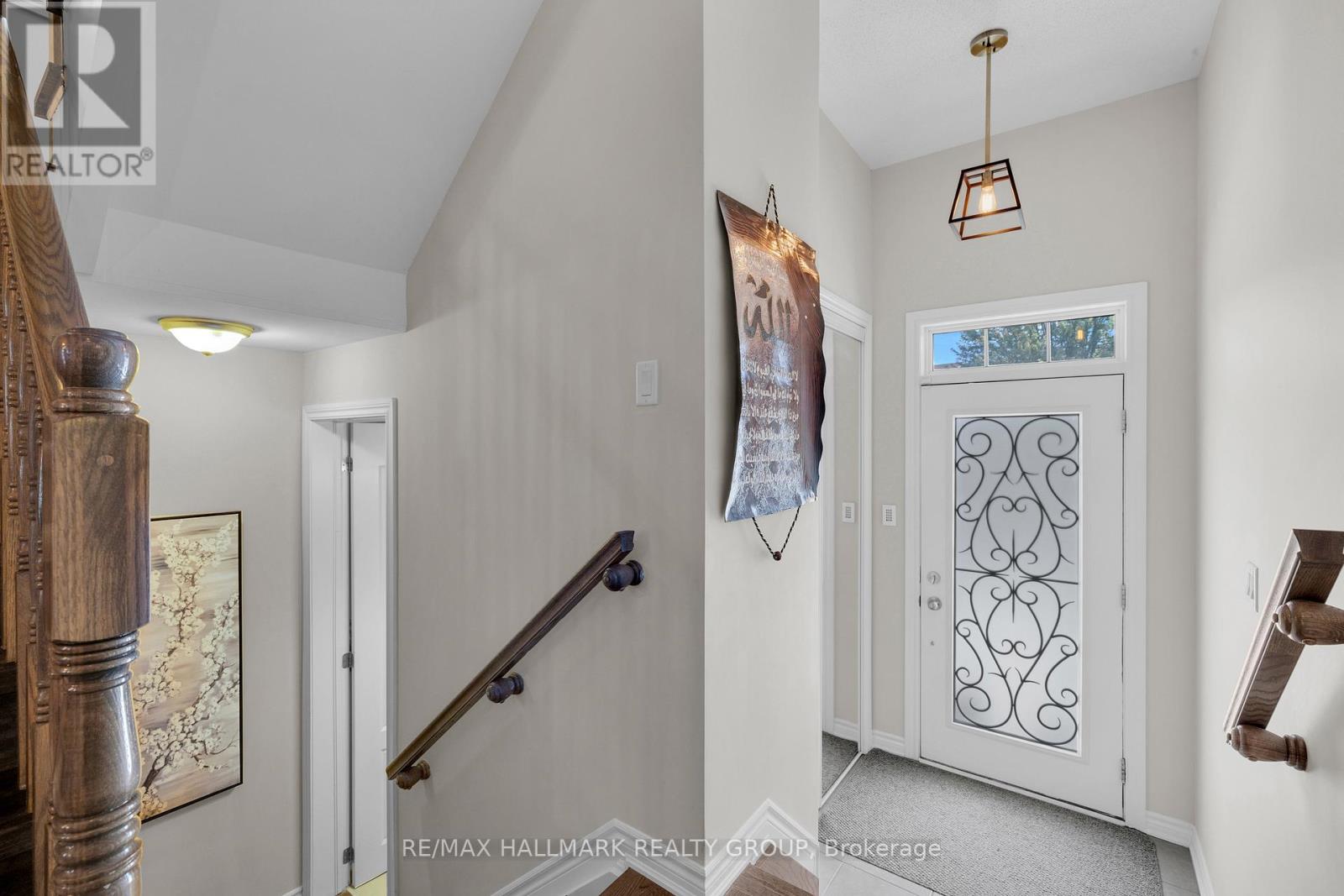 229 Meadowbreeze Drive