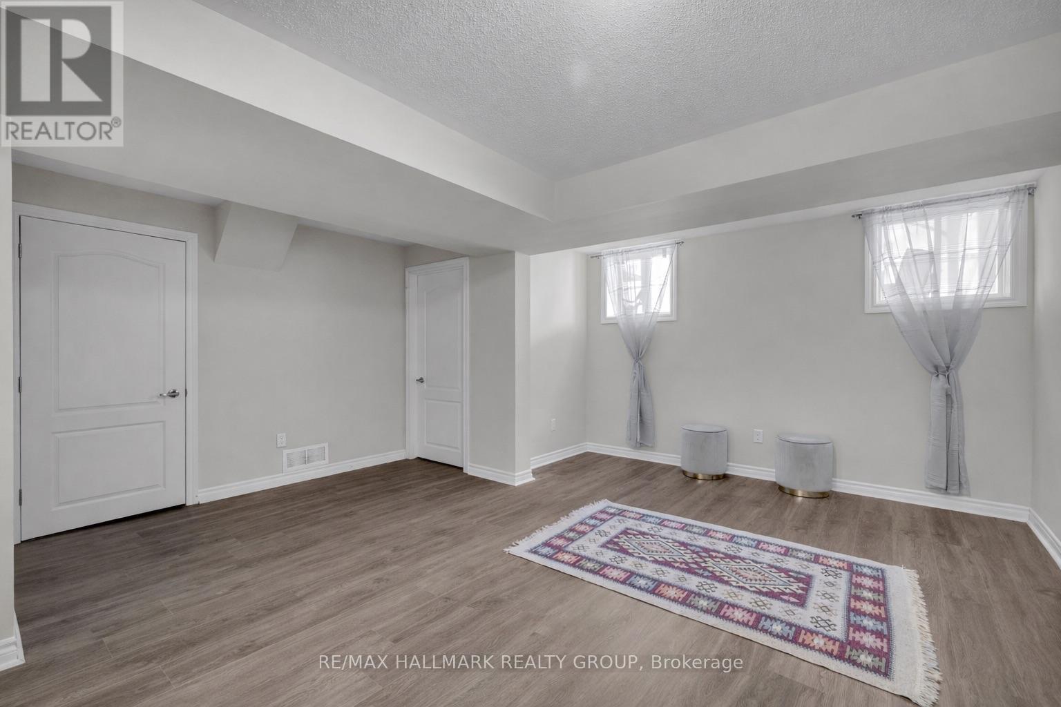 229 Meadowbreeze Drive