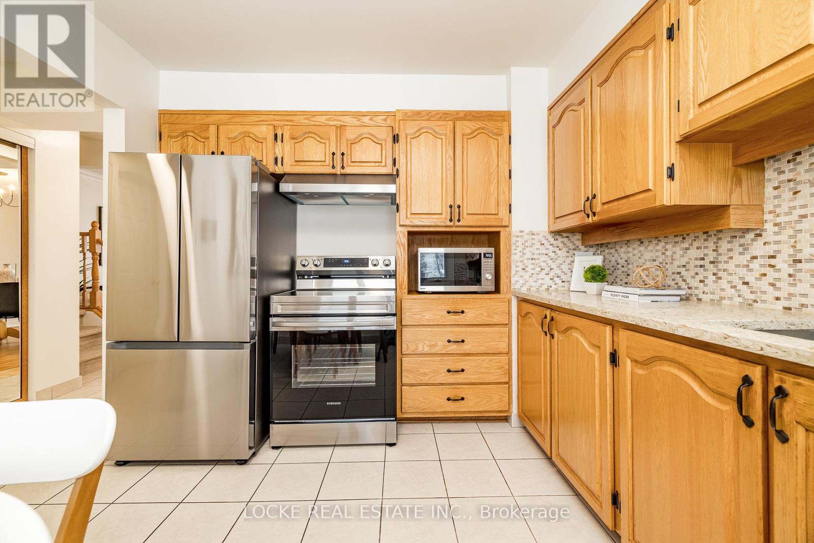 22 - 550 Straby Avenue