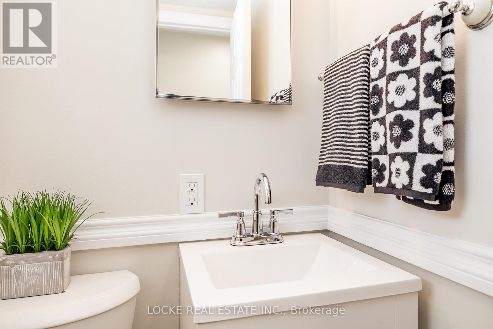 22 - 550 Straby Avenue