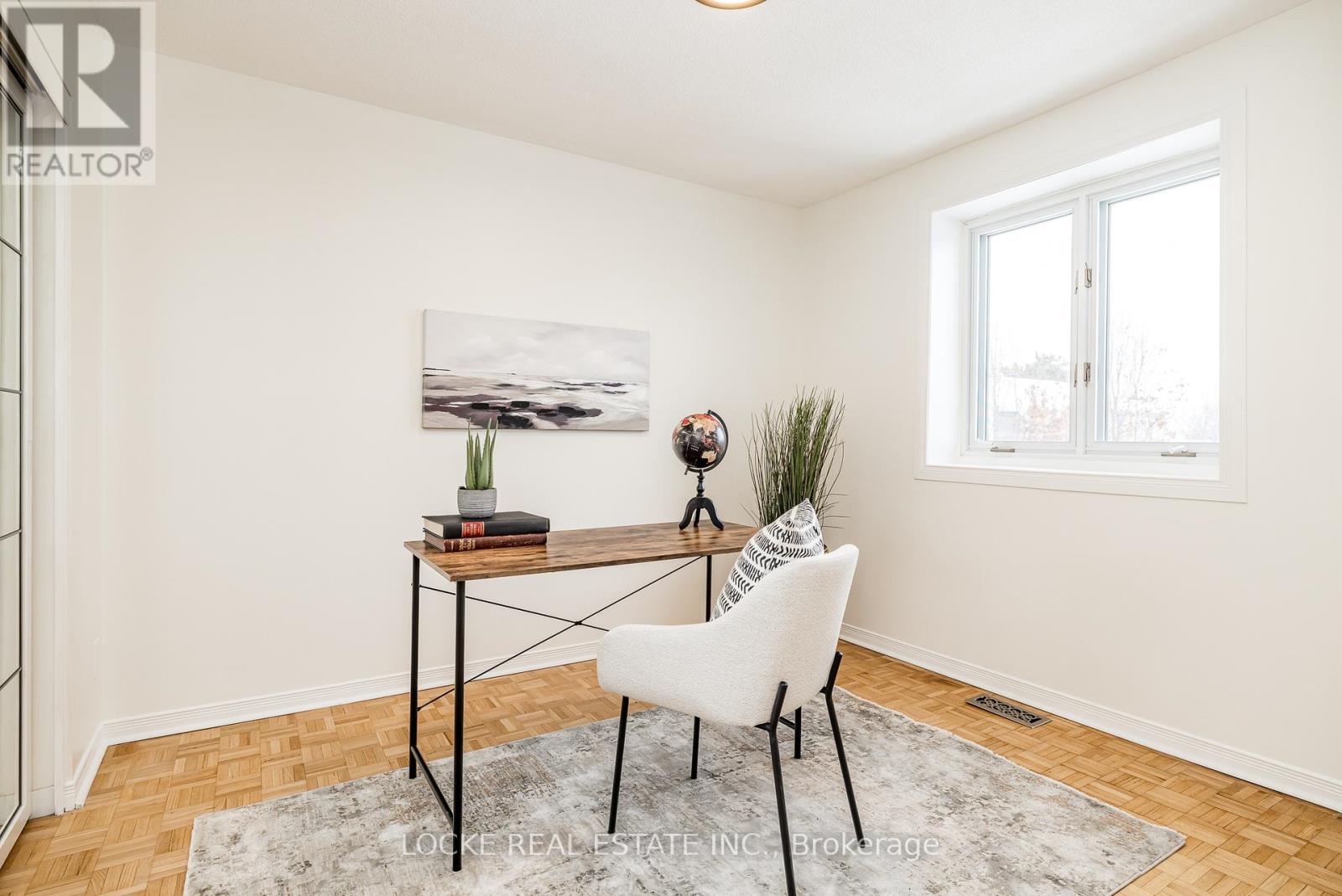 22 - 550 Straby Avenue