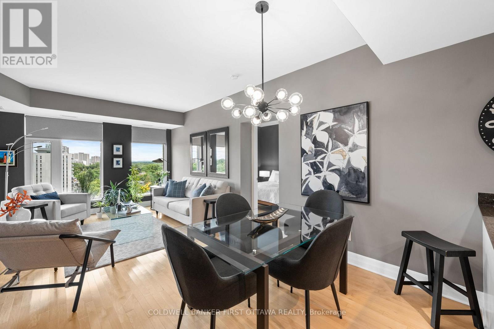 1006 - 75 Cleary Avenue