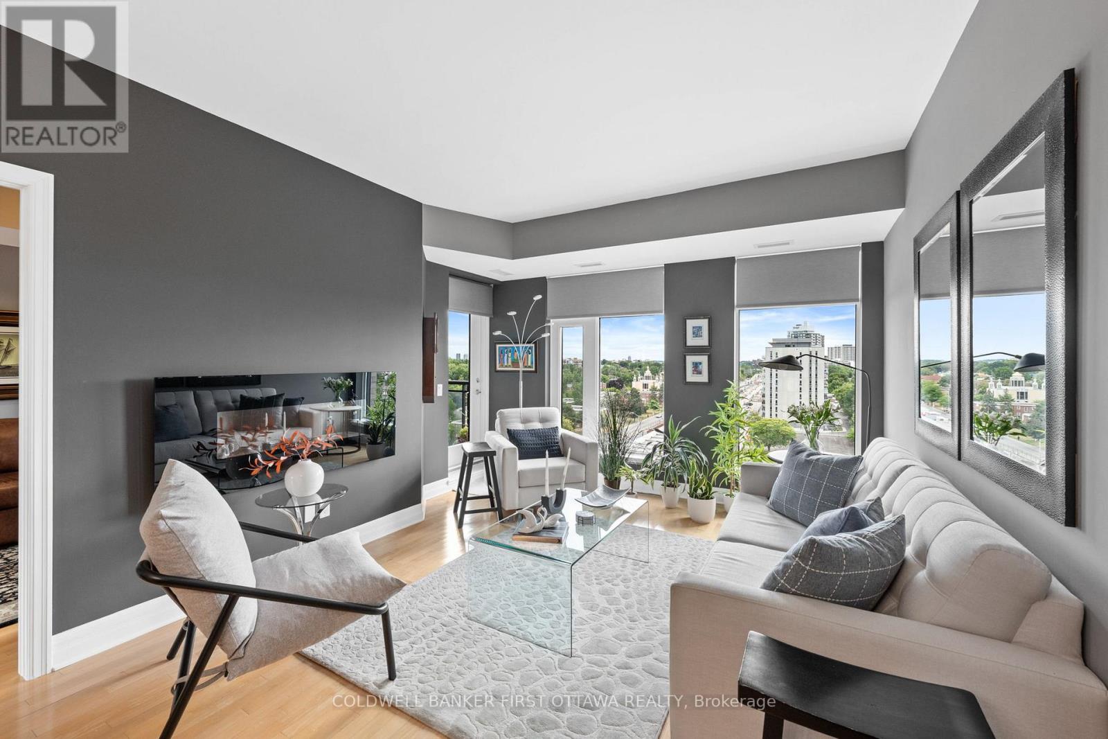 1006 - 75 Cleary Avenue